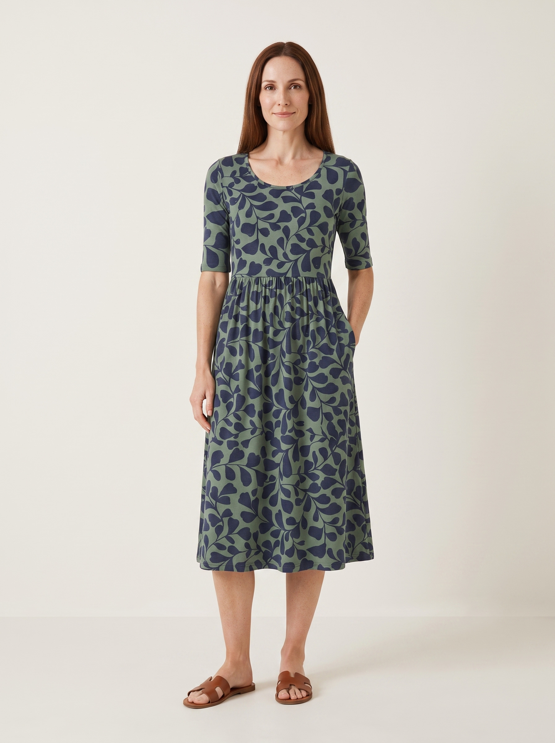 Alderie Pocket Dress · Morning Sage Leaf